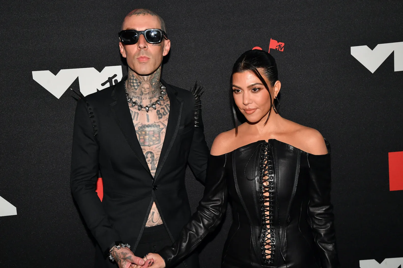 travis barker kourtney