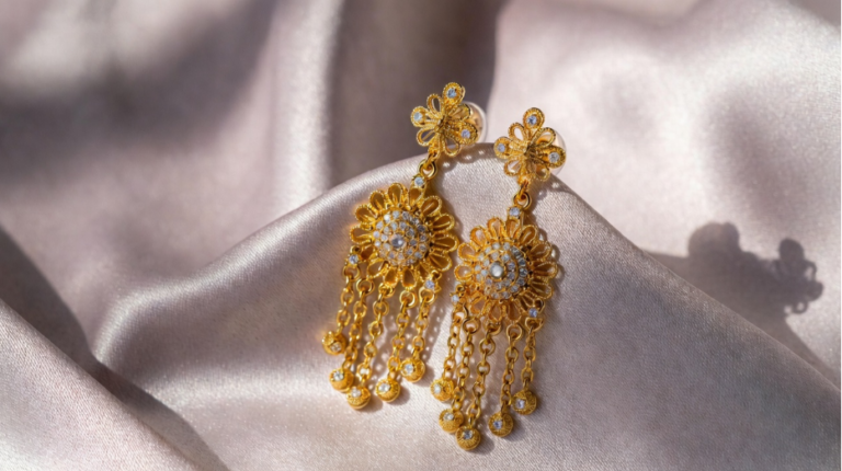 Palmonas earrings